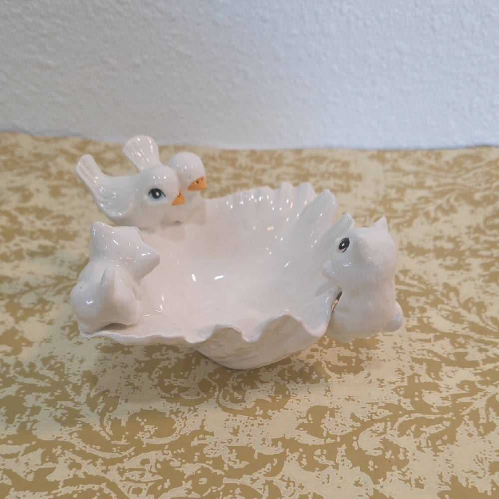 Vintage White Ceramic Bird-theme Trinket Dish